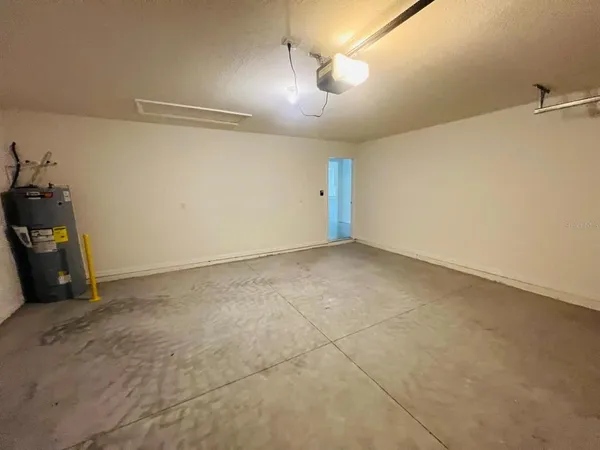 $2,300 | 3667 169th Place, Ocala, FL 34473