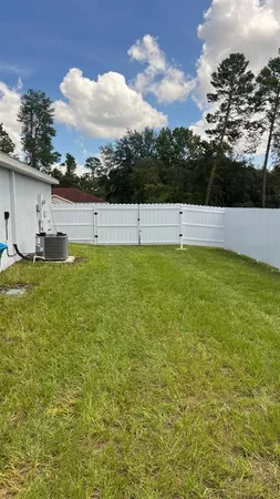 $2,300 | 3667 169th Place, Ocala, FL 34473