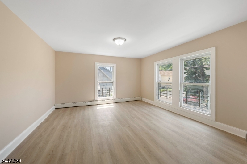 49 Caldwell Place Springfield, NJ 07081 - Photo 18 of 30 Gallery Image 18