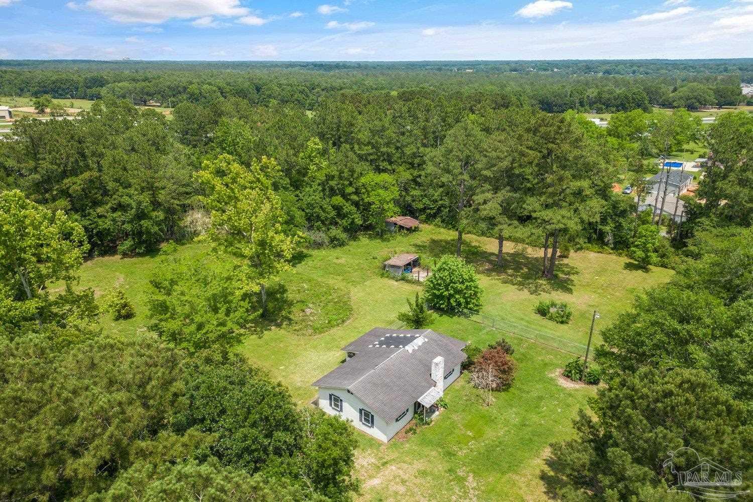 5520 Frank Reeder Road Pensacola, FL 32526 - Photo 7 of 14 Gallery Image 7