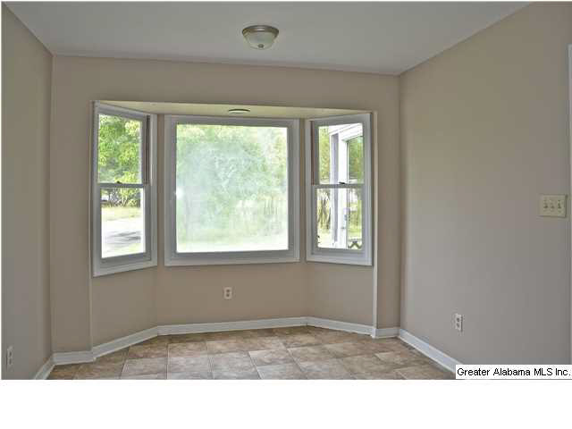 8978 Old Tennessee Pike Road Pinson, AL 35126 - Photo 11 of 32