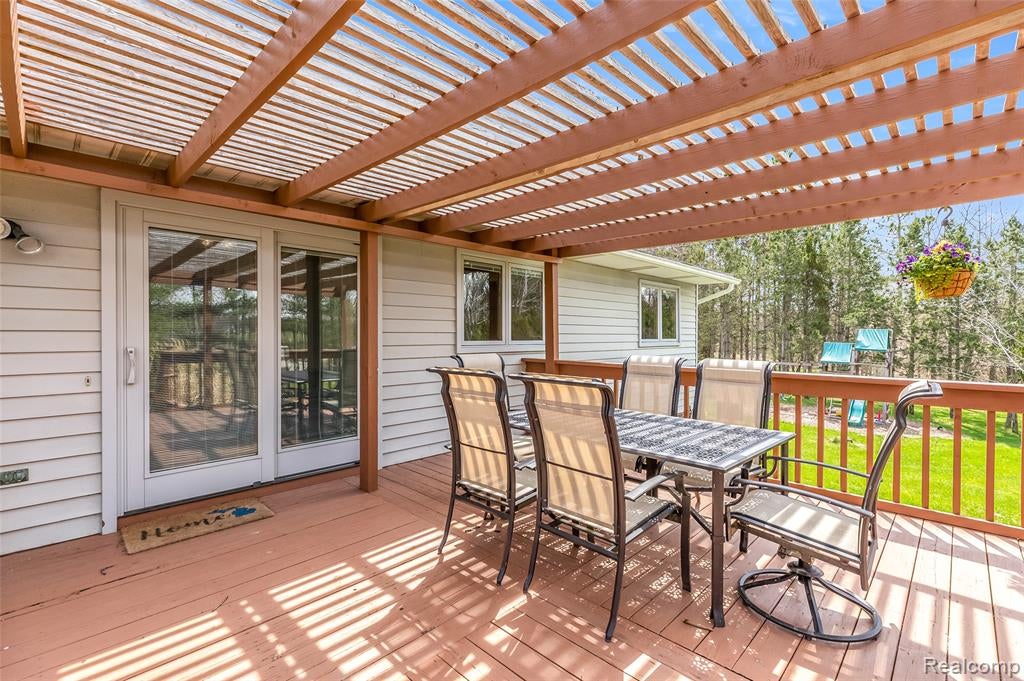 15395 Osius Road Chelsea, MI 48118 - Photo 37 of 58 Gallery Image 37