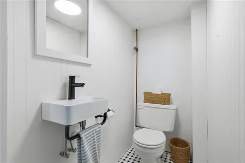 $290,000 | 6833 Meade Street, Unit 1, Pittsburgh, PA 15208