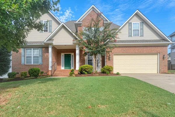 $374,900 | 130 Darmondale Drive, Moore, SC 29369