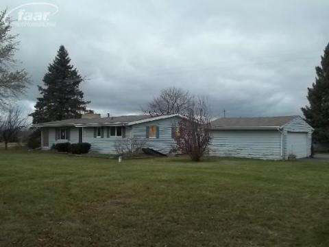 11098 Rolston Road Byron, MI 48418 - Photo 1 of 10 20174320.JPG