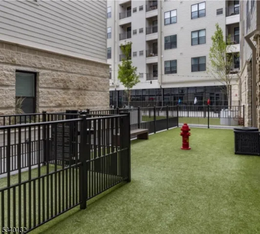 $2,098 | 100 Union Street, Unit 214, Elizabeth, NJ 07202