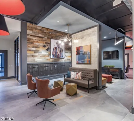 $2,098 | 100 Union Street, Unit 214, Elizabeth, NJ 07202