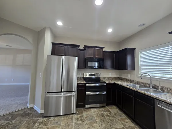 $2,399 | 8007 Tiger Court, Spring Hill, TN 37174