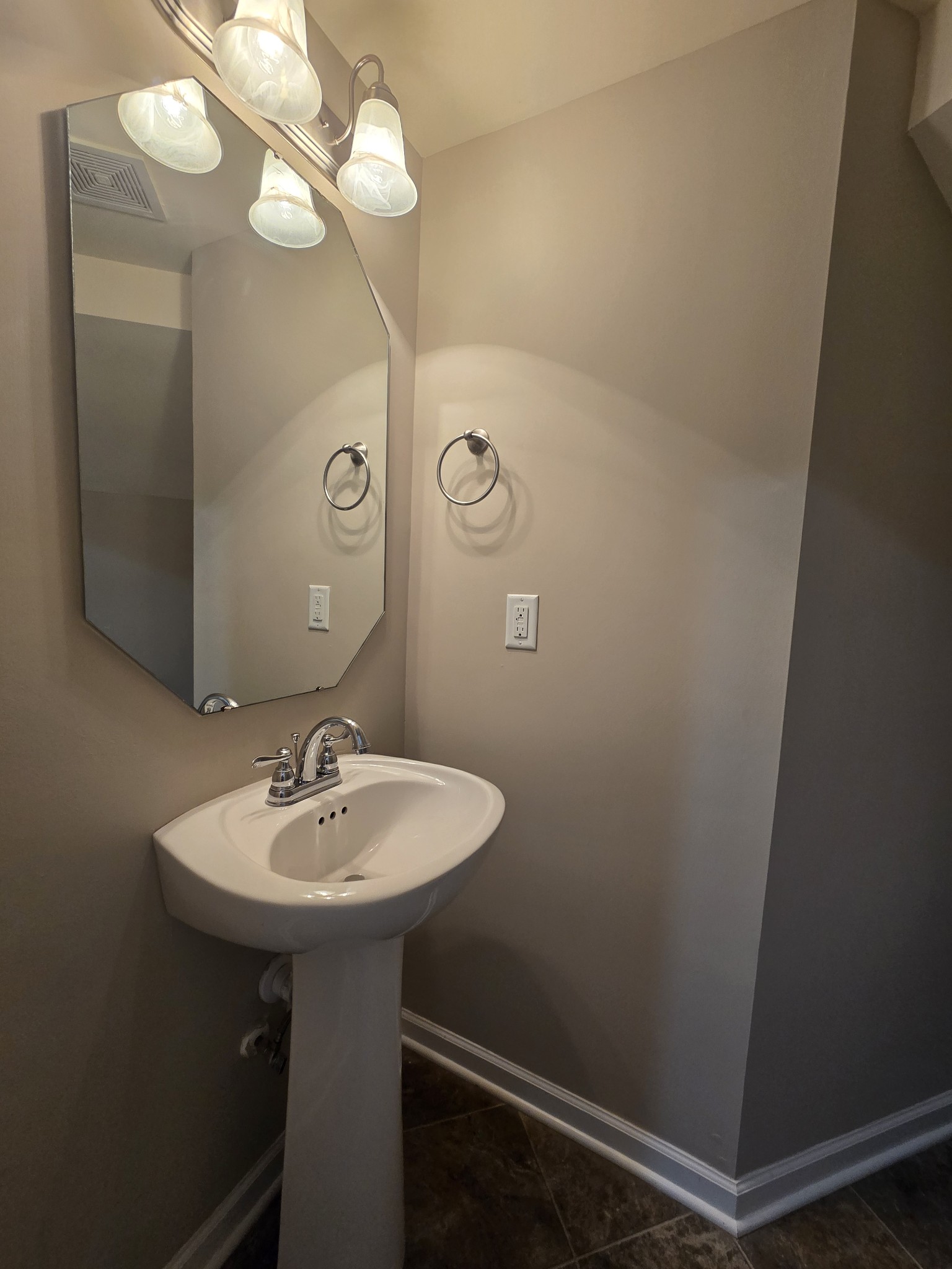 8007 Tiger Court Spring Hill, TN 37174 - Photo 8 of 17