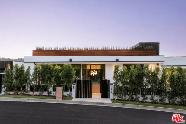 $13,999,999 | 15834 High Knoll Road, Encino, CA 91436