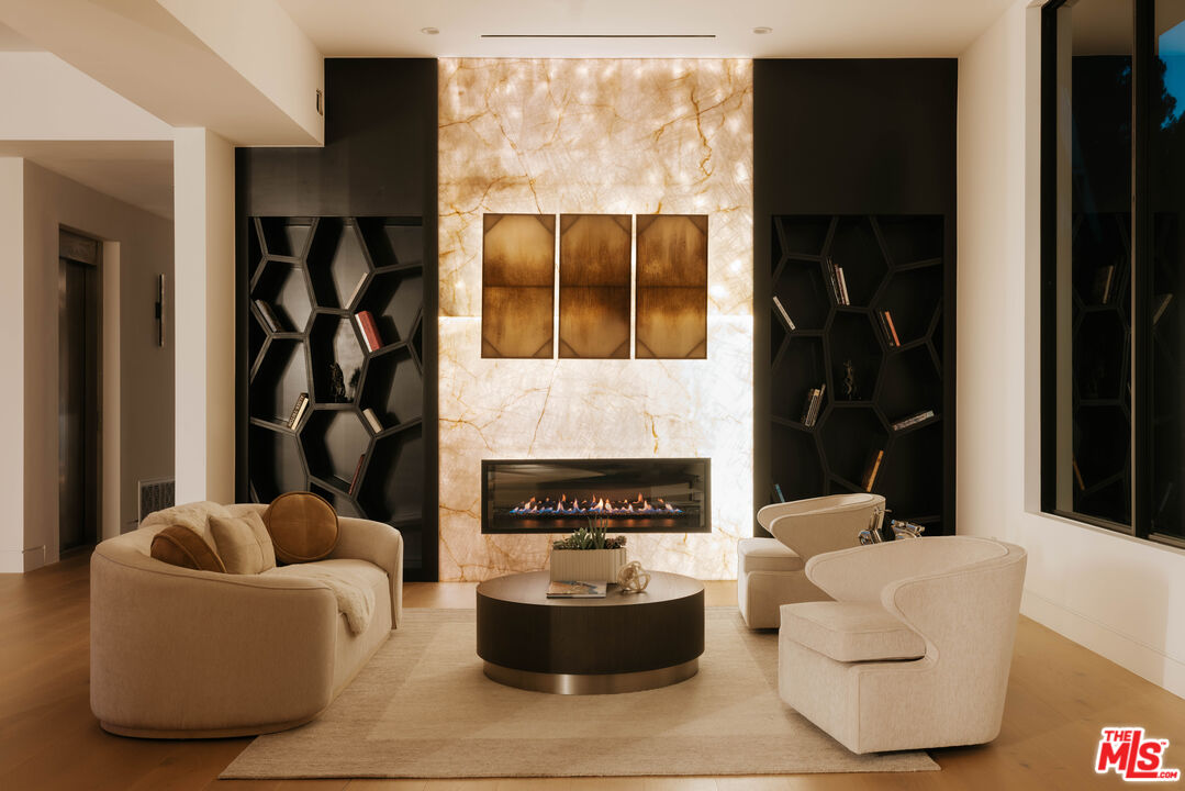 15834 High Knoll Road Encino, CA 91436 - Photo 18 of 54