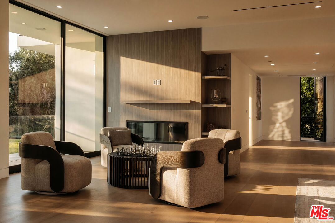 15834 High Knoll Road Encino, CA 91436 - Photo 32 of 54