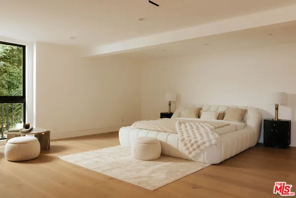 $13,999,999 | 15834 High Knoll Road, Encino, CA 91436