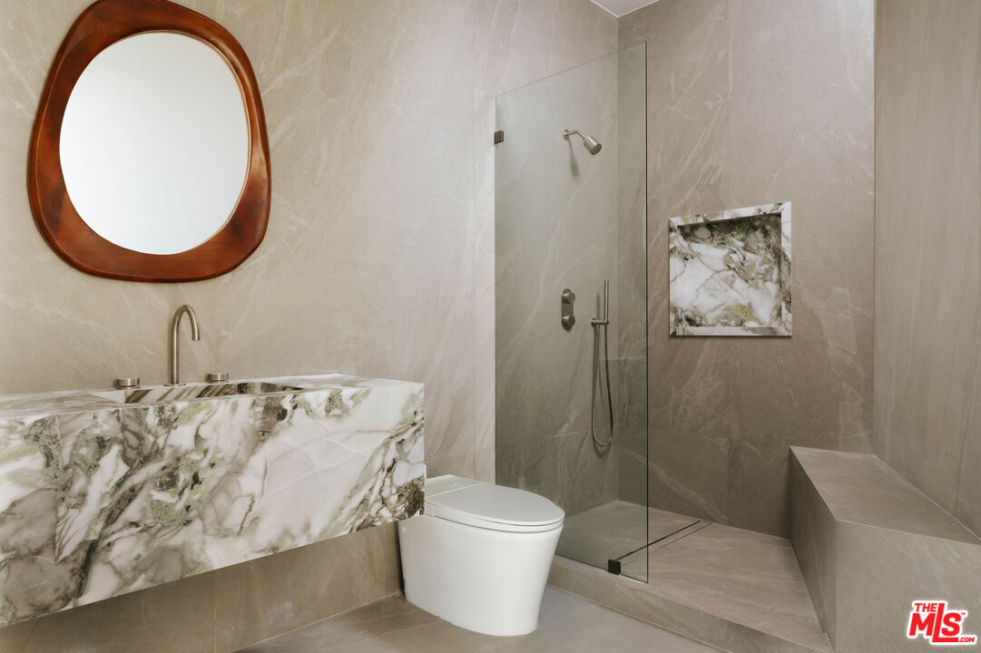 15834 High Knoll Road Encino, CA 91436 - Photo 36 of 54