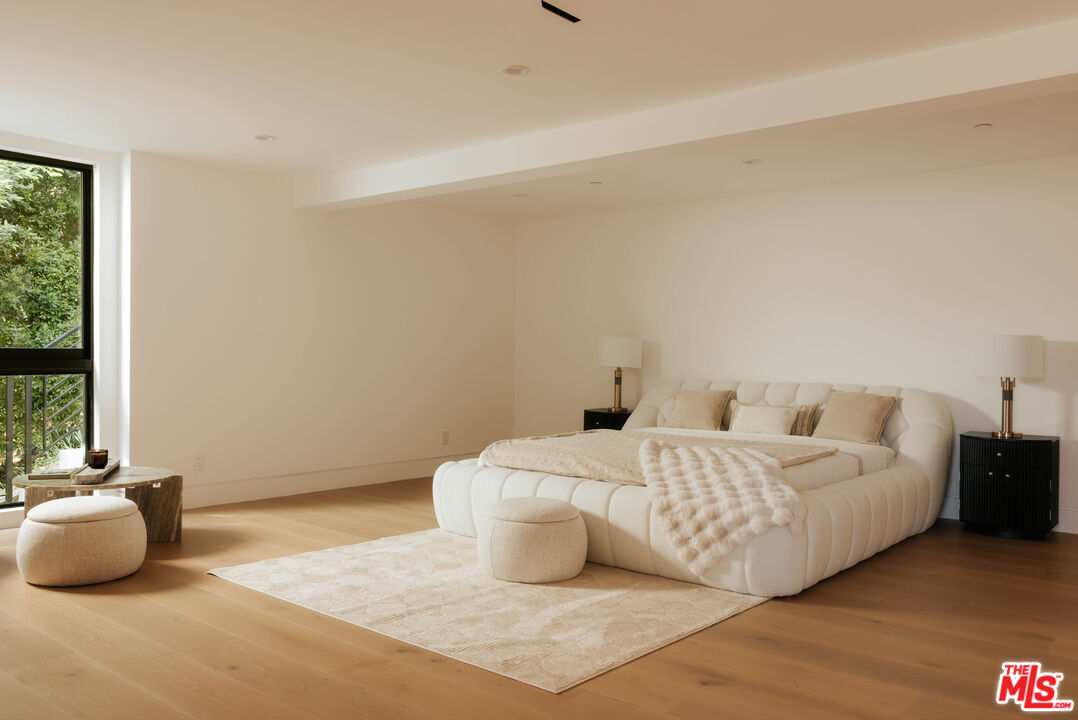 15834 High Knoll Road Encino, CA 91436 - Photo 37 of 54