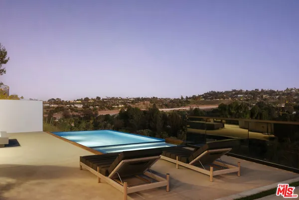$13,999,999 | 15834 High Knoll Road, Encino, CA 91436