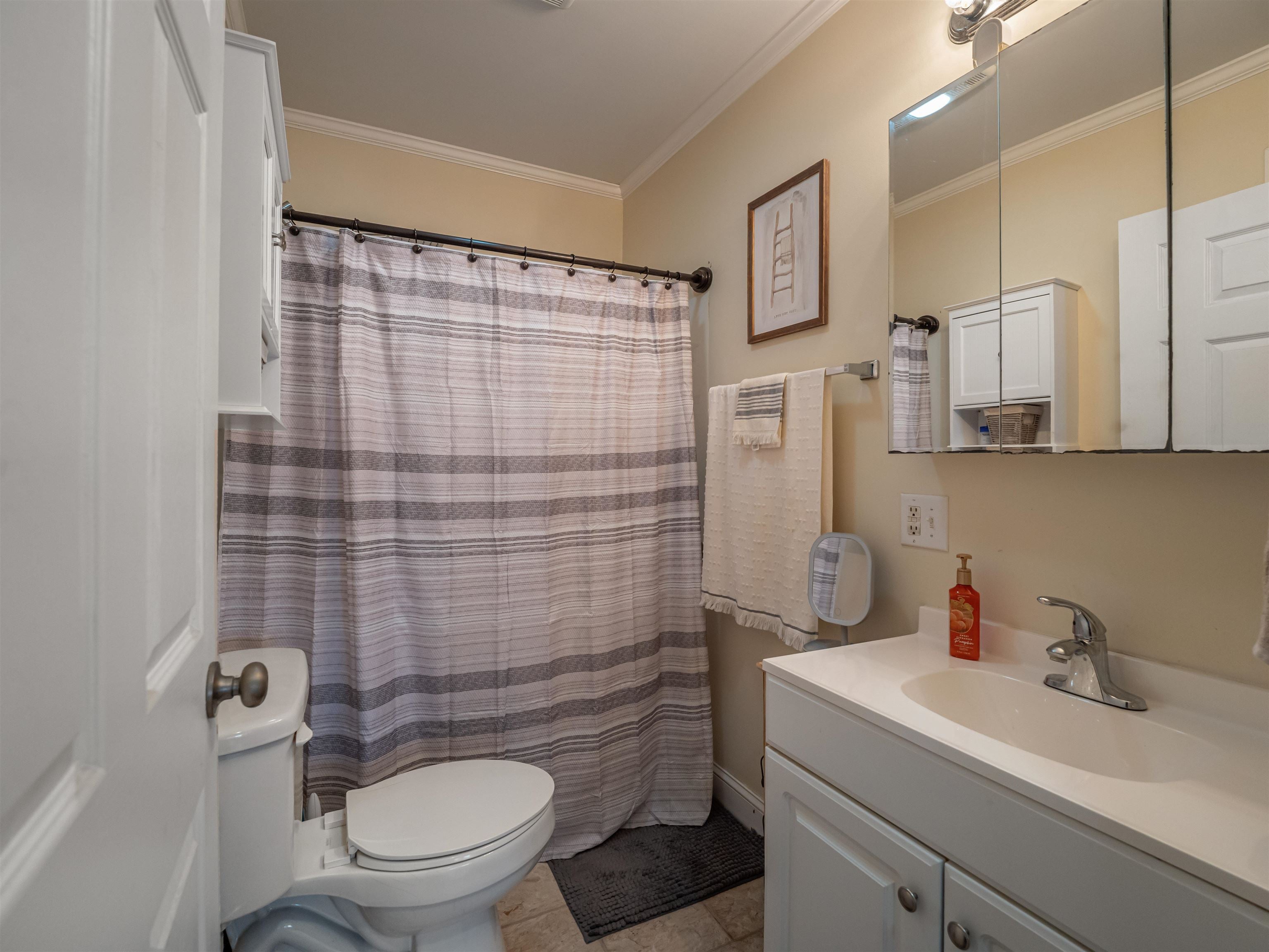 15026 Us Rt 60 Milton, WV 25541 - Photo 21 of 32 Gallery Image 21