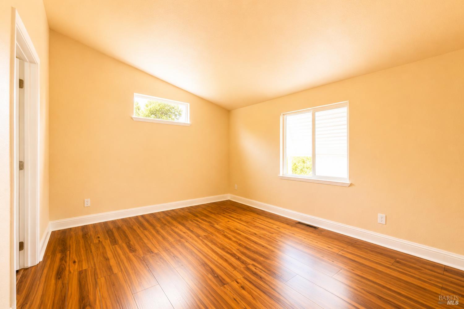 61 Shamrock Circle Santa Rosa, CA 95403 - Photo 10 of 16 Gallery Image 10
