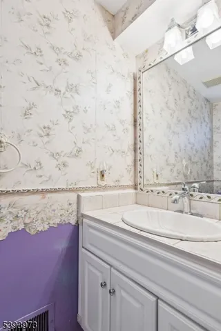 $510,000 | 48 Woodland Way, Dayton, NJ 08810