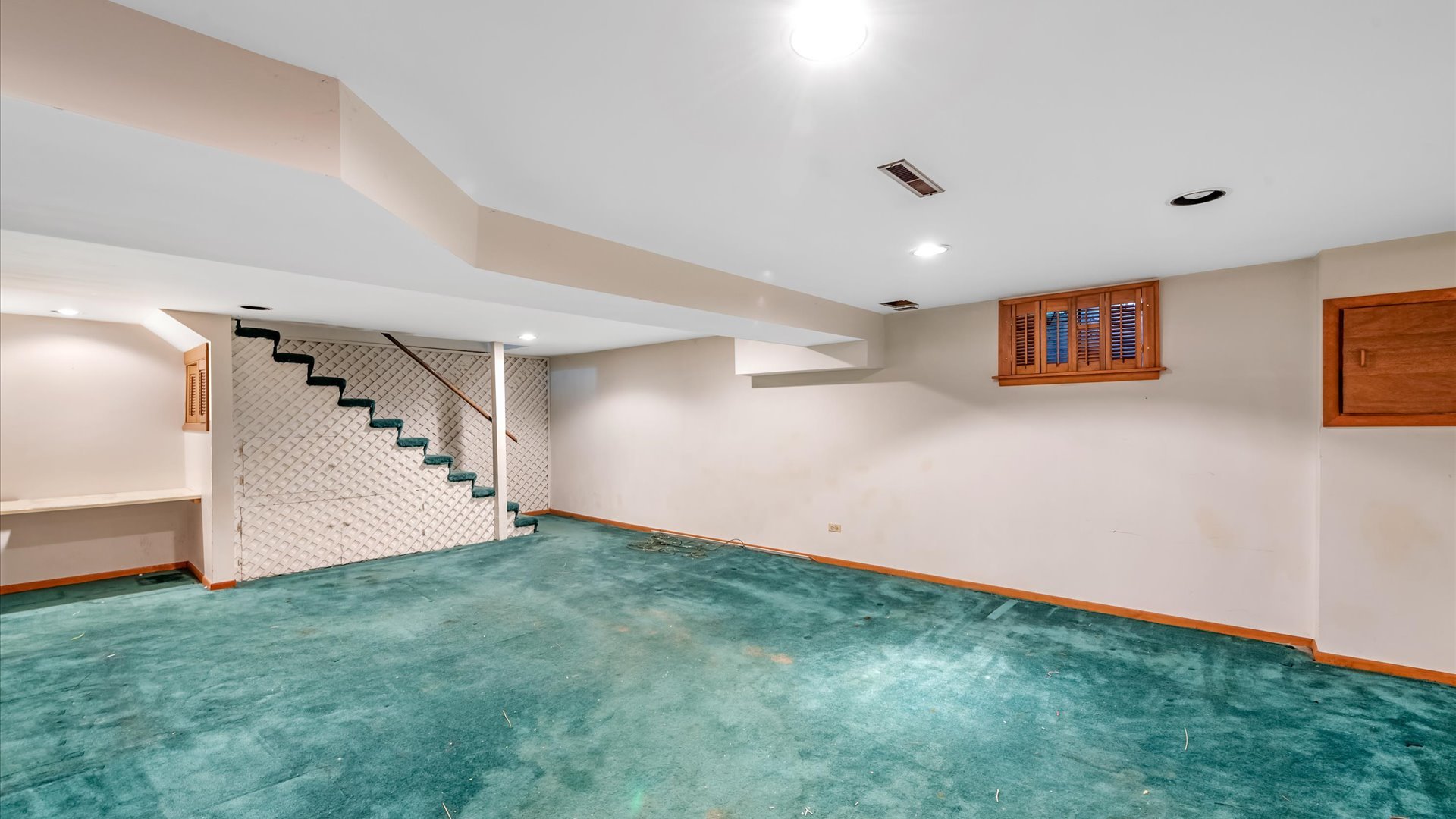 647 Aberdeen Road Cary, IL 60013 - Photo 21 of 32