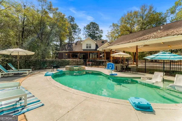 $750,000 | 300 Kieffer Road, Springfield, GA 31329