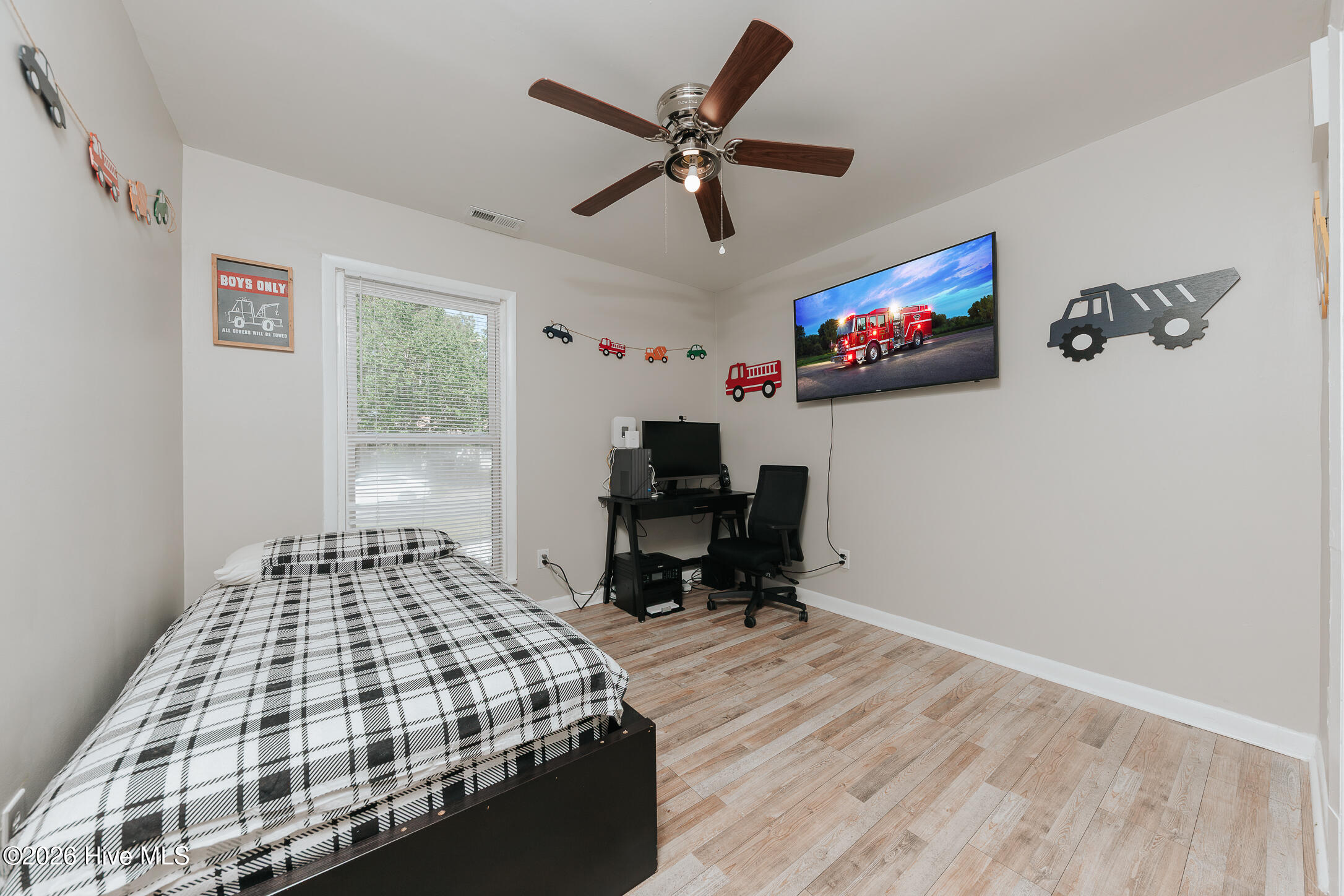 402 Sharon Way Jacksonville, NC 28546 - Photo 28 of 51 BedRoom 2