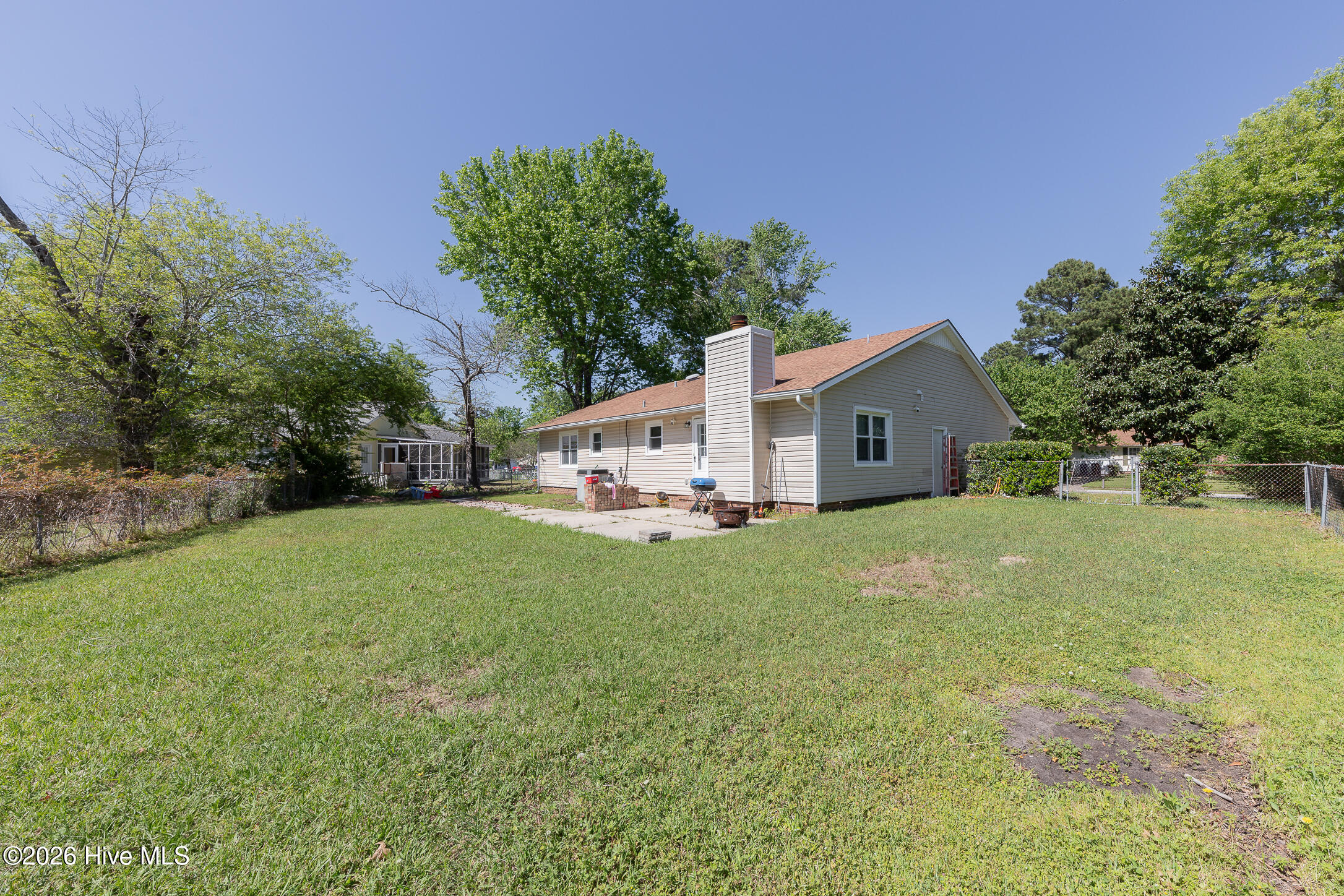 402 Sharon Way Jacksonville, NC 28546 - Photo 34 of 51 Backyard