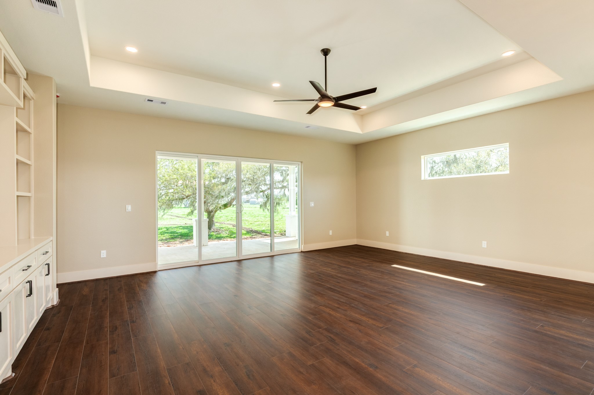 1737 Flintlock Court Angleton, TX 77515 - Photo 12 of 47