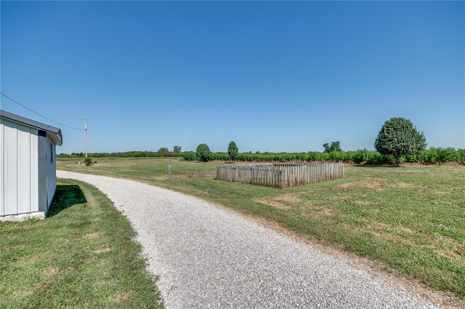 5176 Walnut Road Valmeyer, IL 62295 - Photo 26 of 31