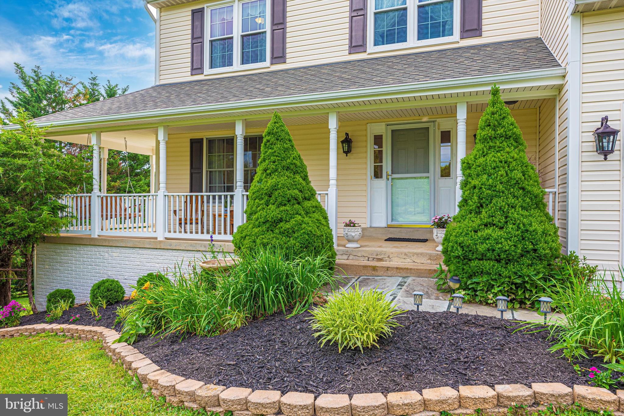 3205 Kemptown Church Road Monrovia, MD 21770 - Photo 3 of 41 Welcoming Front Porch - Lush Landscaping