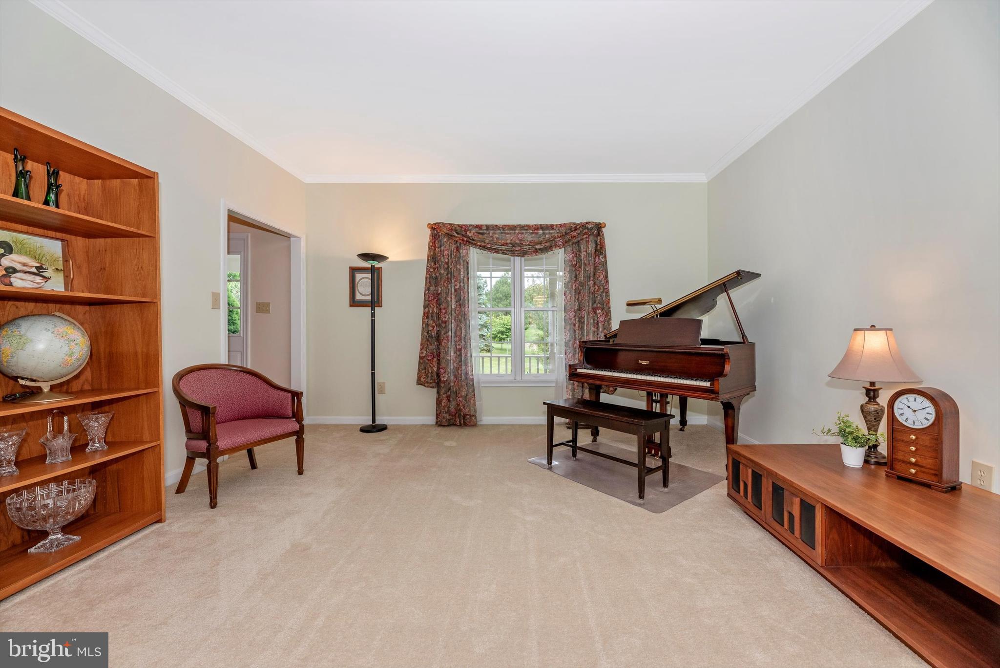 3205 Kemptown Church Road Monrovia, MD 21770 - Photo 4 of 41 Formal Living Room