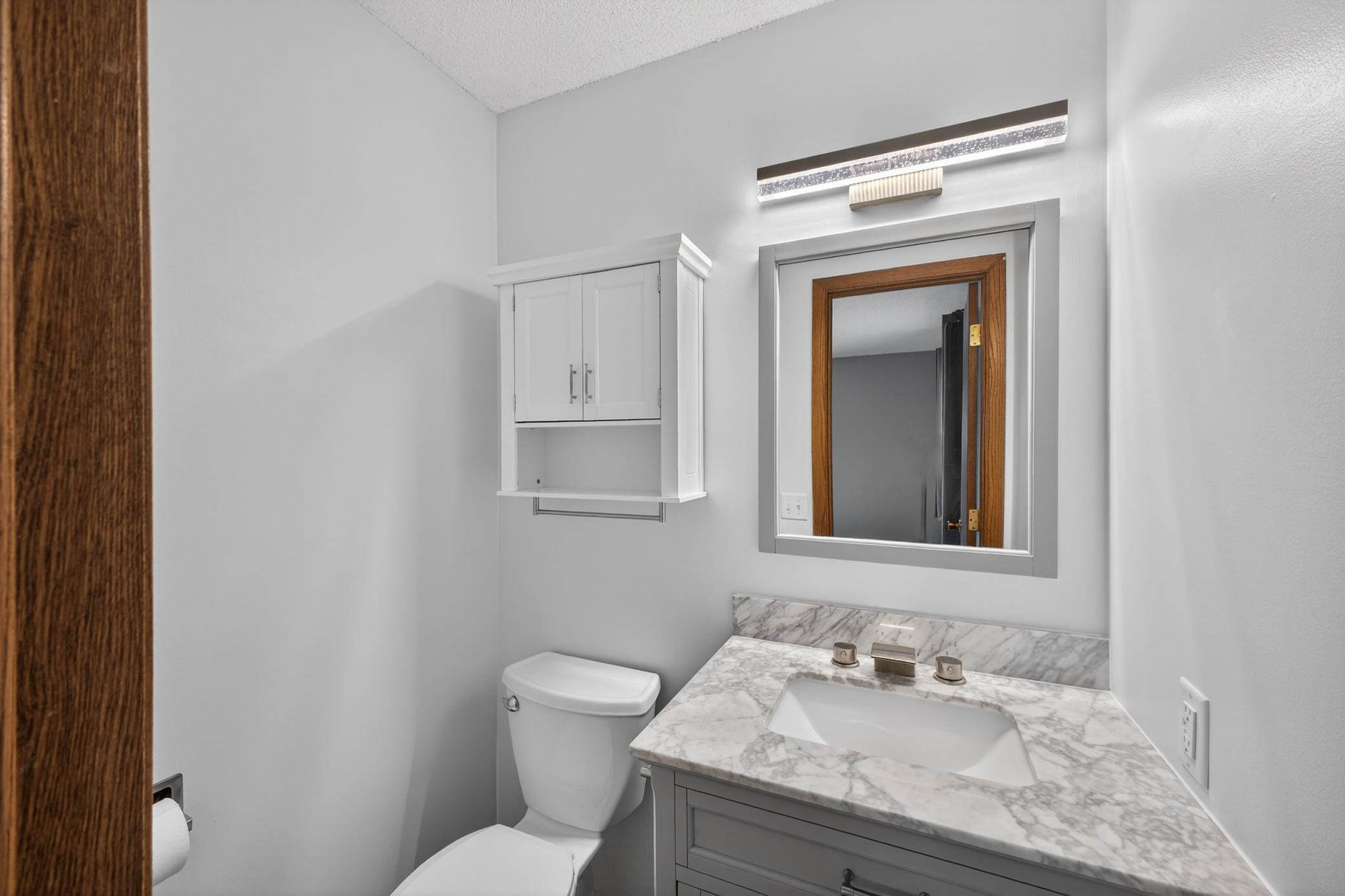 641 20th Street Northeast Rochester, MN 55906 - Photo 16 of 37