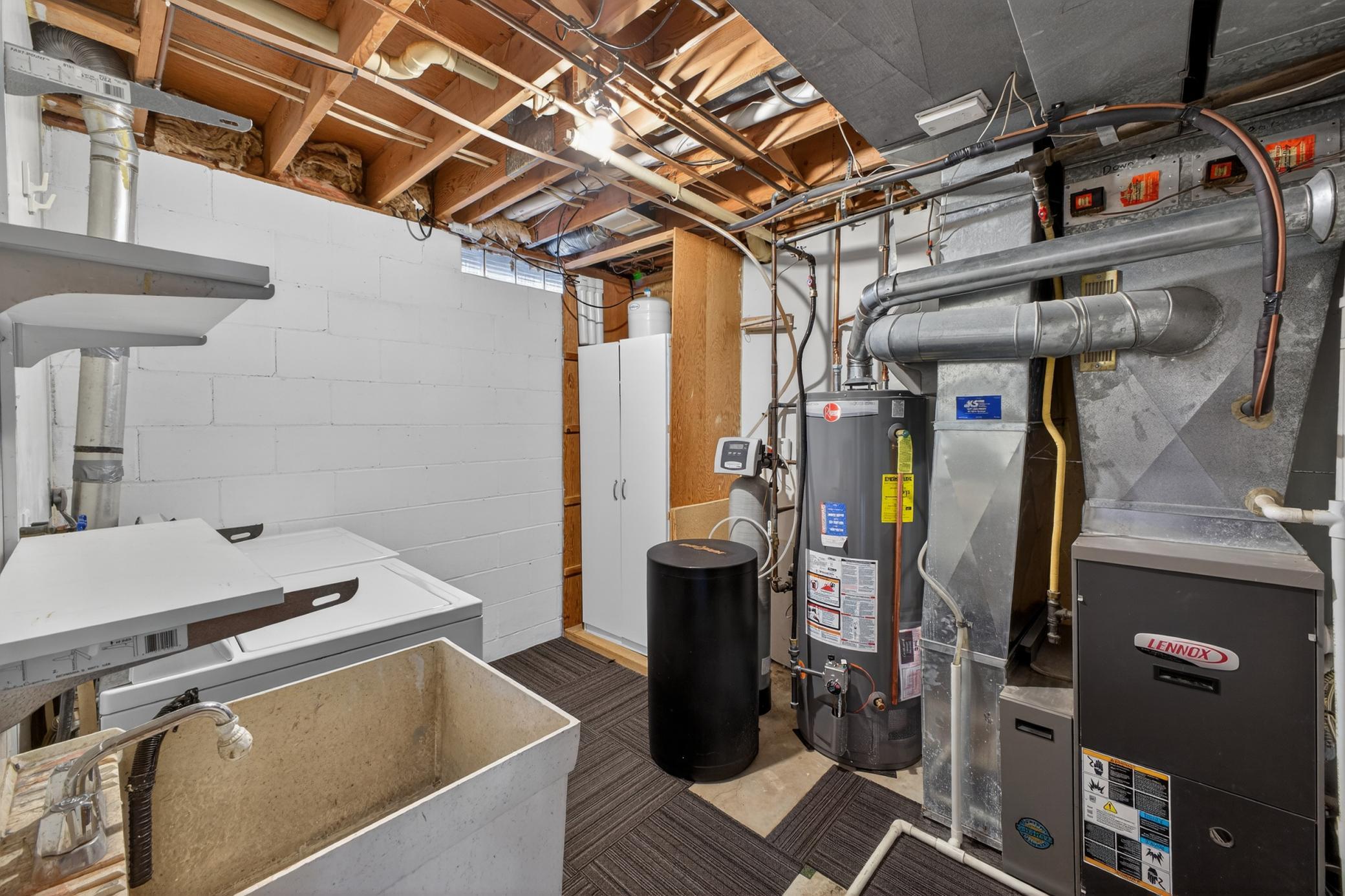 641 20th Street Northeast Rochester, MN 55906 - Photo 27 of 37