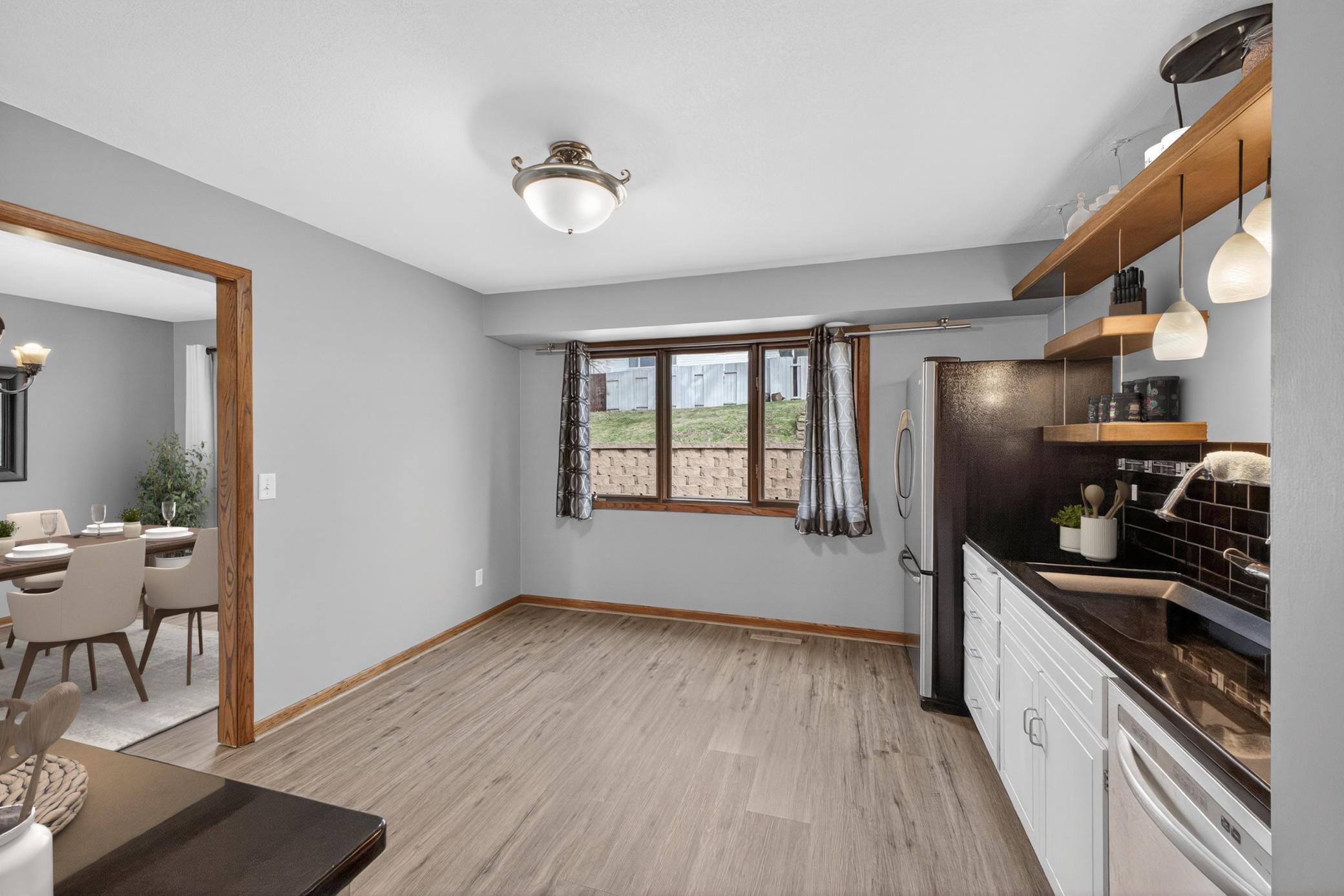 641 20th Street Northeast Rochester, MN 55906 - Photo 9 of 37