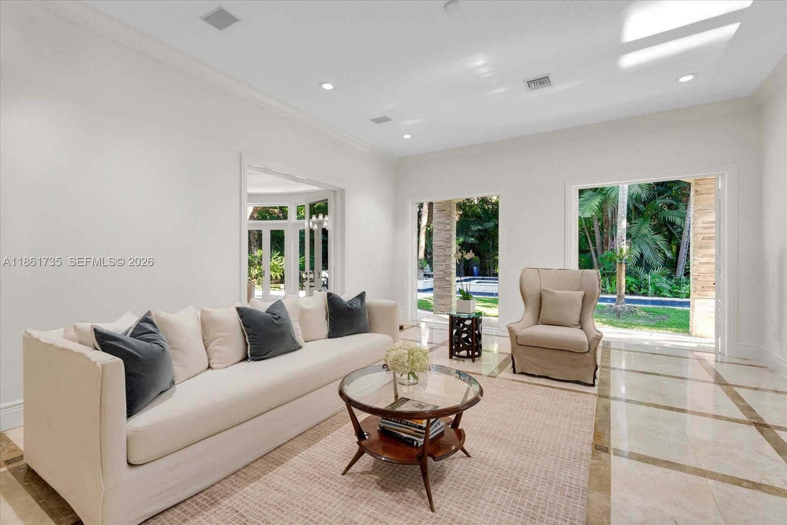 5100 Southwest 86th Street Miami, FL 33143 - Photo 15 of 38