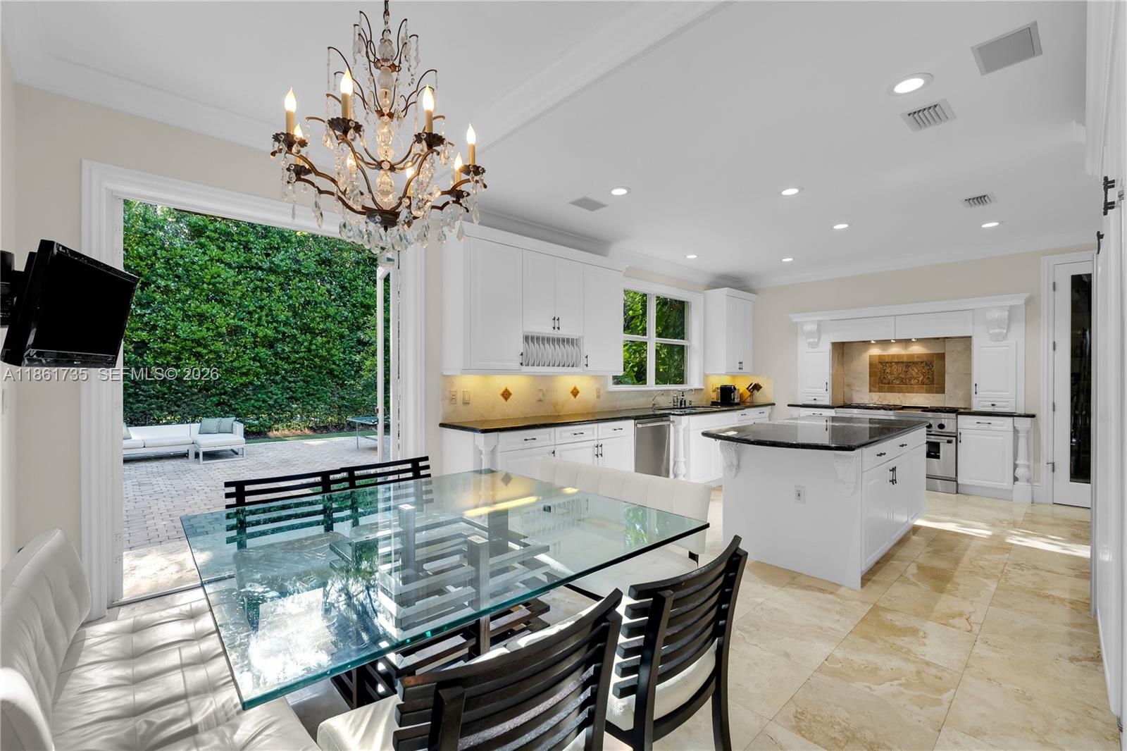 5100 Southwest 86th Street Miami, FL 33143 - Photo 17 of 38