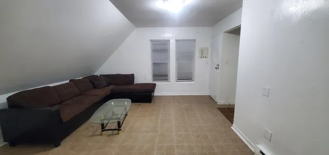 $179,900 | 1300 West Greenfield Avenue, Milwaukee, WI 53204