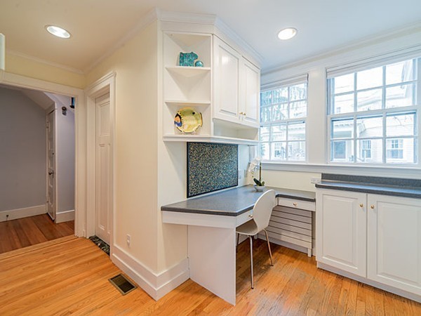 47 Windsor Road Newton, MA 02468 - Photo 11 of 25 Gallery Image 11