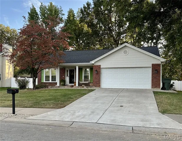 $375,000 | 22 Shadowcreek Drive, St. Peters, MO 63376
