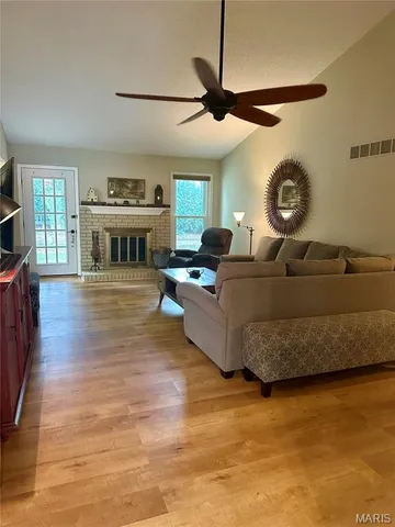 $375,000 | 22 Shadowcreek Drive, St. Peters, MO 63376