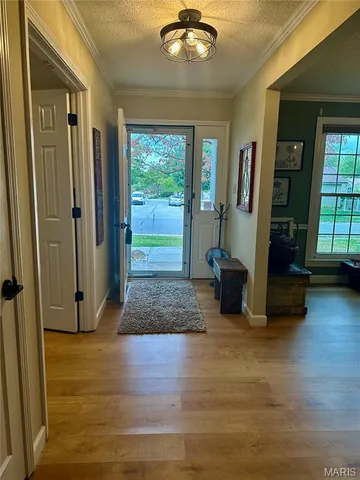 $375,000 | 22 Shadowcreek Drive, St. Peters, MO 63376