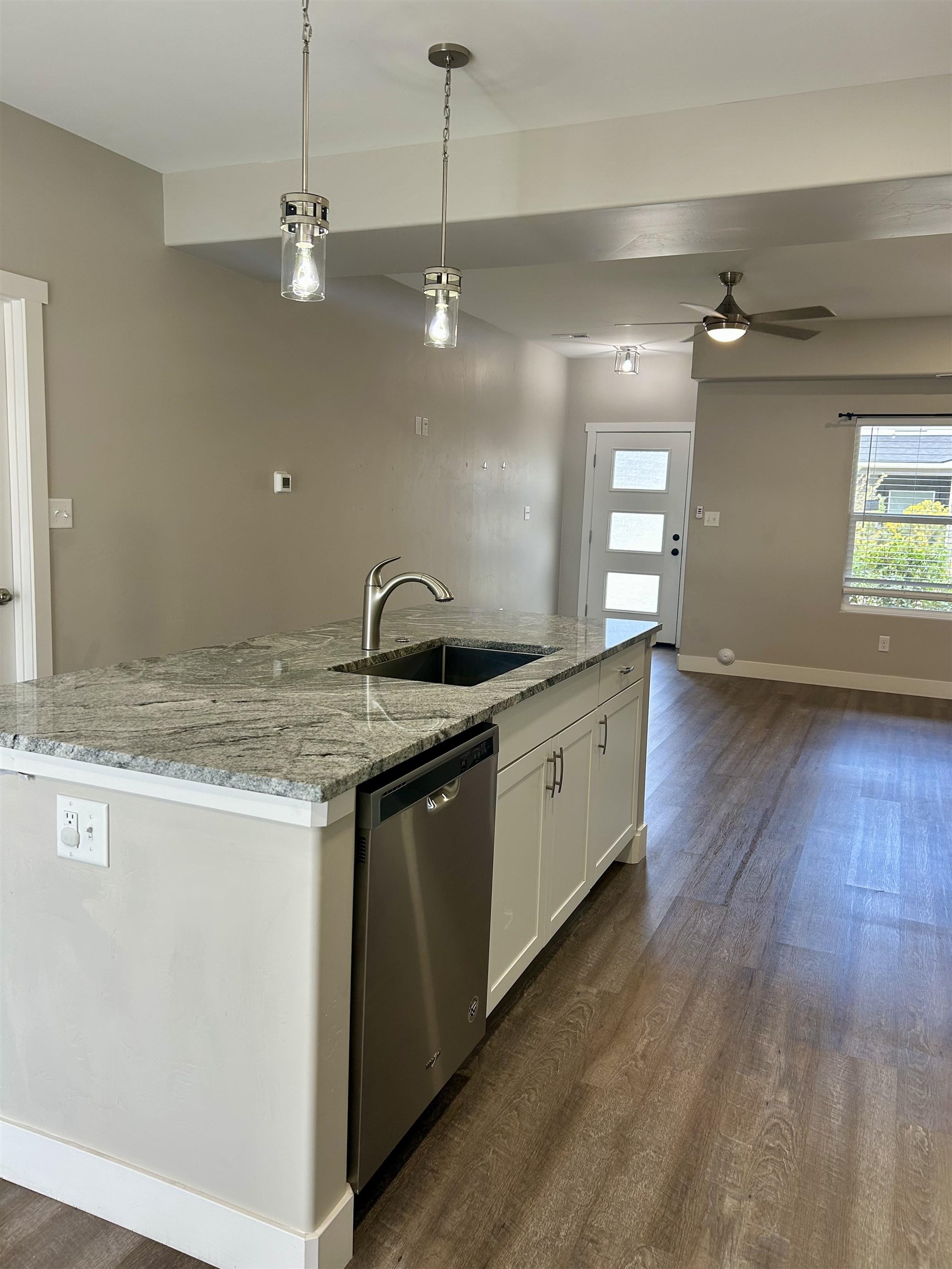 405 Roberts Road Grand Junction, CO 81504 - Photo 14 of 41 Gallery Image 14