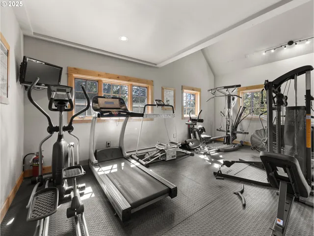 $874,900 | 31244 East Collins Lake Road, Unit 21, Government Camp, OR 97028