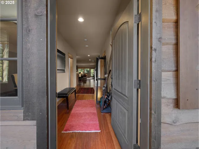 $874,900 | 31244 East Collins Lake Road, Unit 21, Government Camp, OR 97028