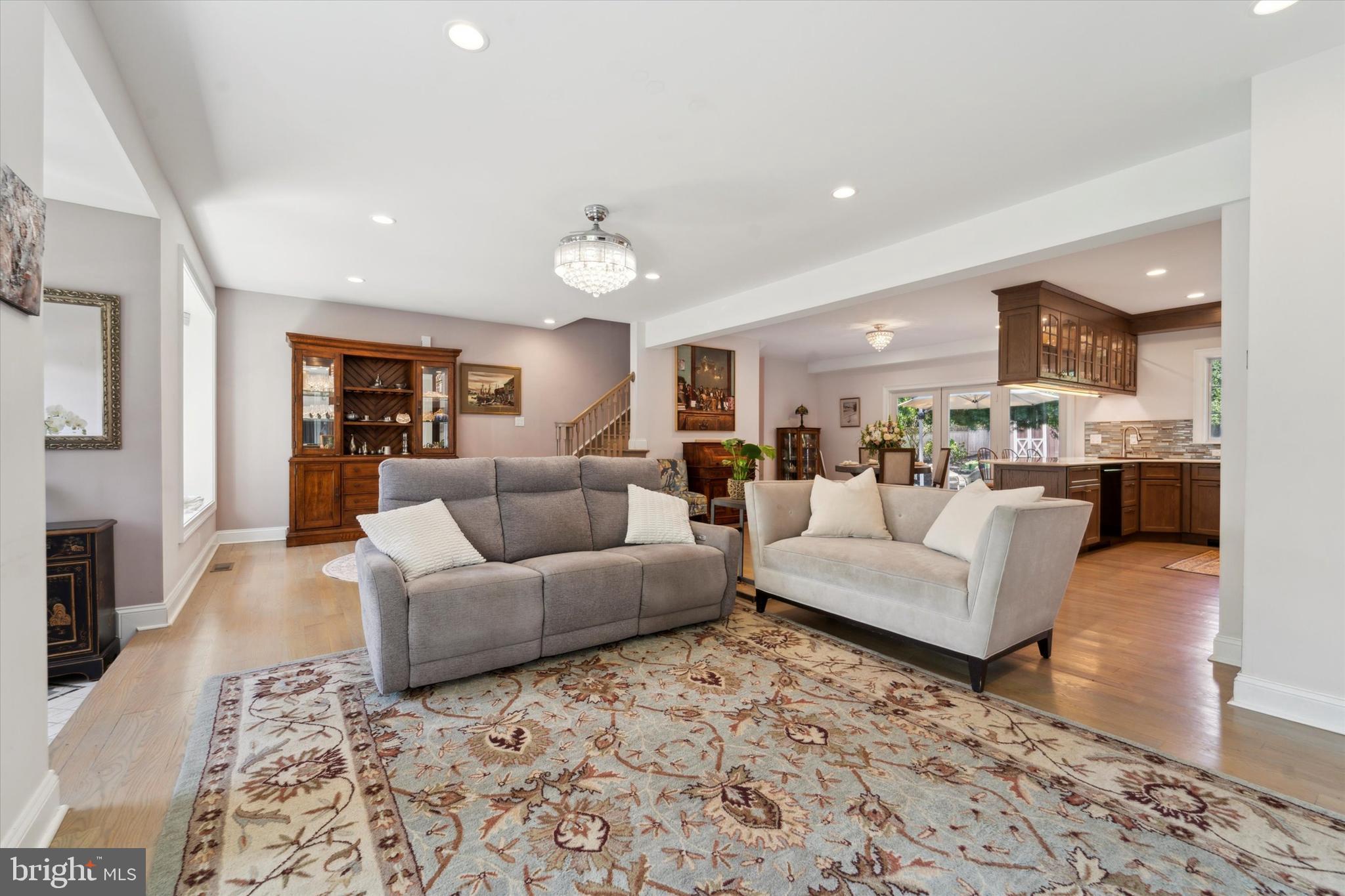 146 Sutton Road Ardmore, PA 19003 - Photo 4 of 33