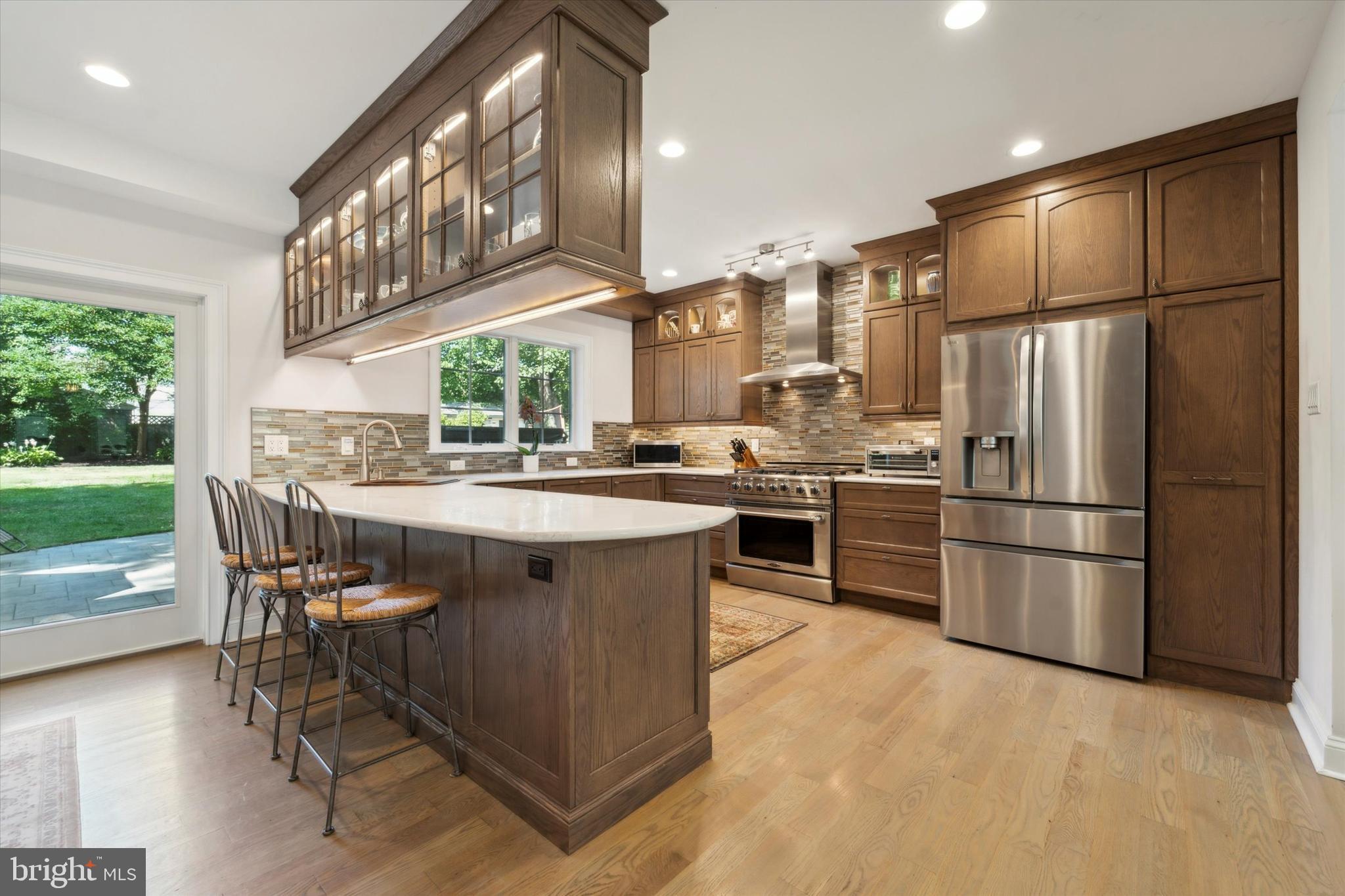 146 Sutton Road Ardmore, PA 19003 - Photo 8 of 33