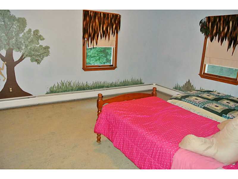 67 Overlea Road North Smithfield, RI 02896 - Photo 8 of 17 Bedroom.