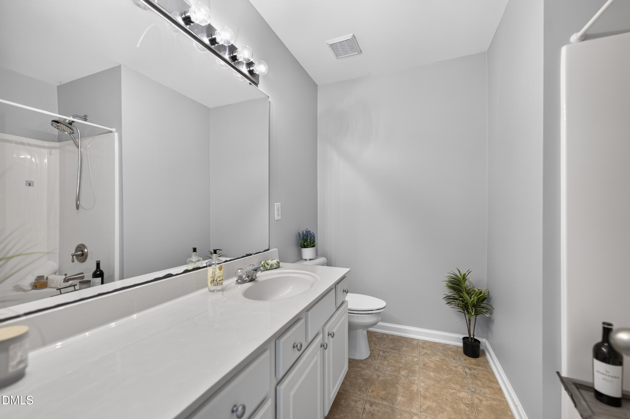 5316 Crescentview Parkway Raleigh, NC 27606 - Photo 36 of 58 042_DSC_0758