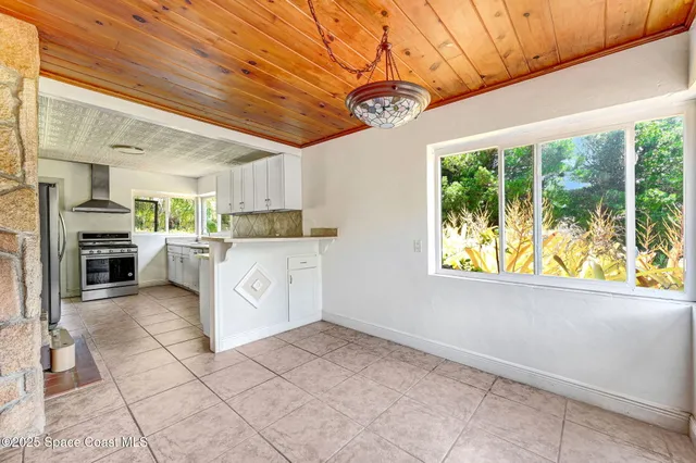 $1,200,000 | 100 Tampa Avenue, Indialantic, FL 32903