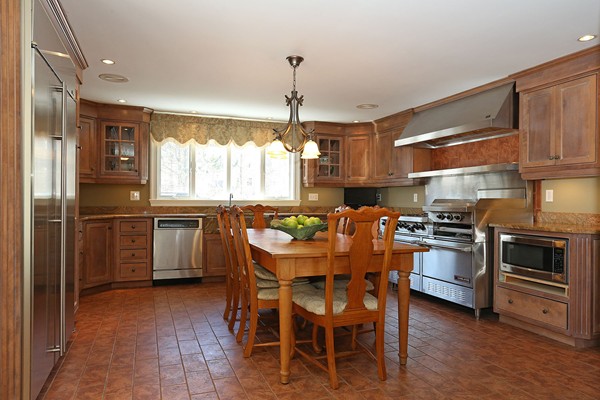 15 Maple Street Lexington, MA 02420 - Photo 1 of 26 Gallery Image 1